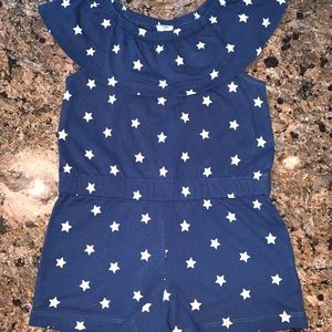 Gap Kids star shorts romper size 3, euc